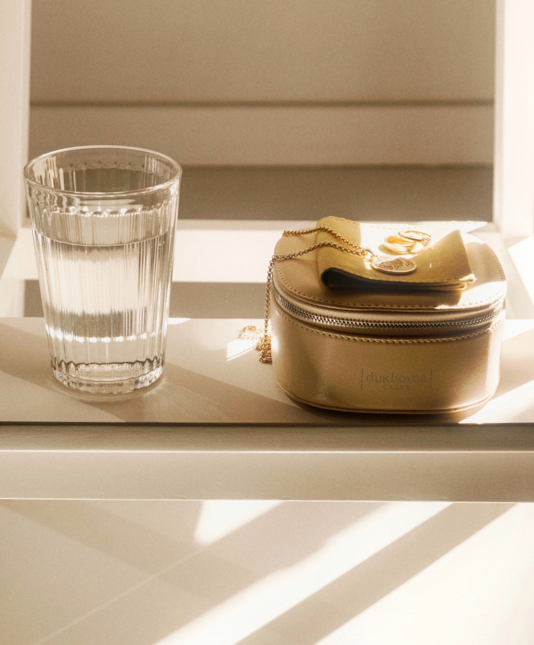 КЕЙС СЕРЕДНІЙ